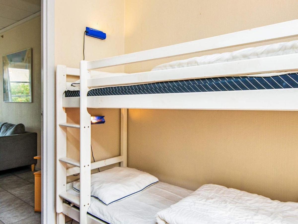 4 Person Holiday Home In R M Sønderby Kültér fotó
