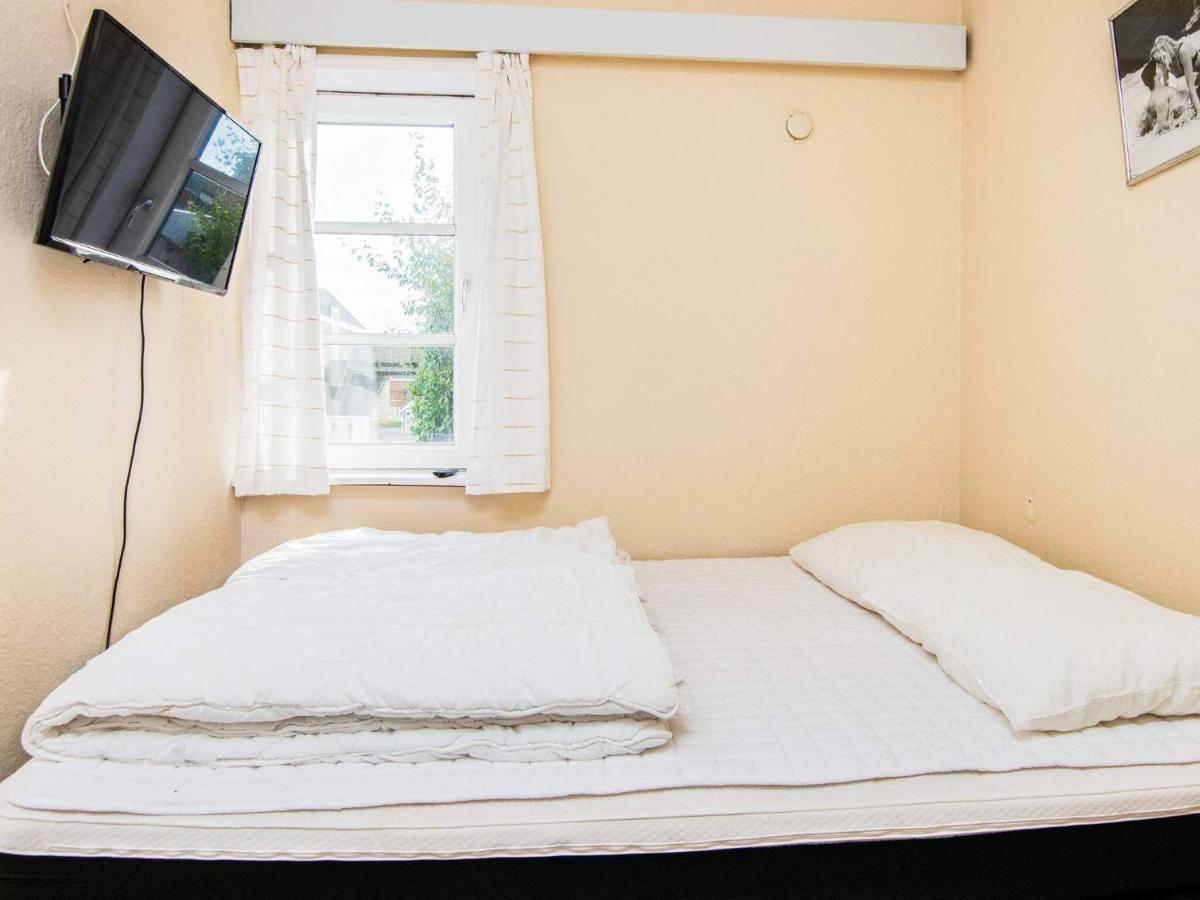 4 Person Holiday Home In R M Sønderby Kültér fotó
