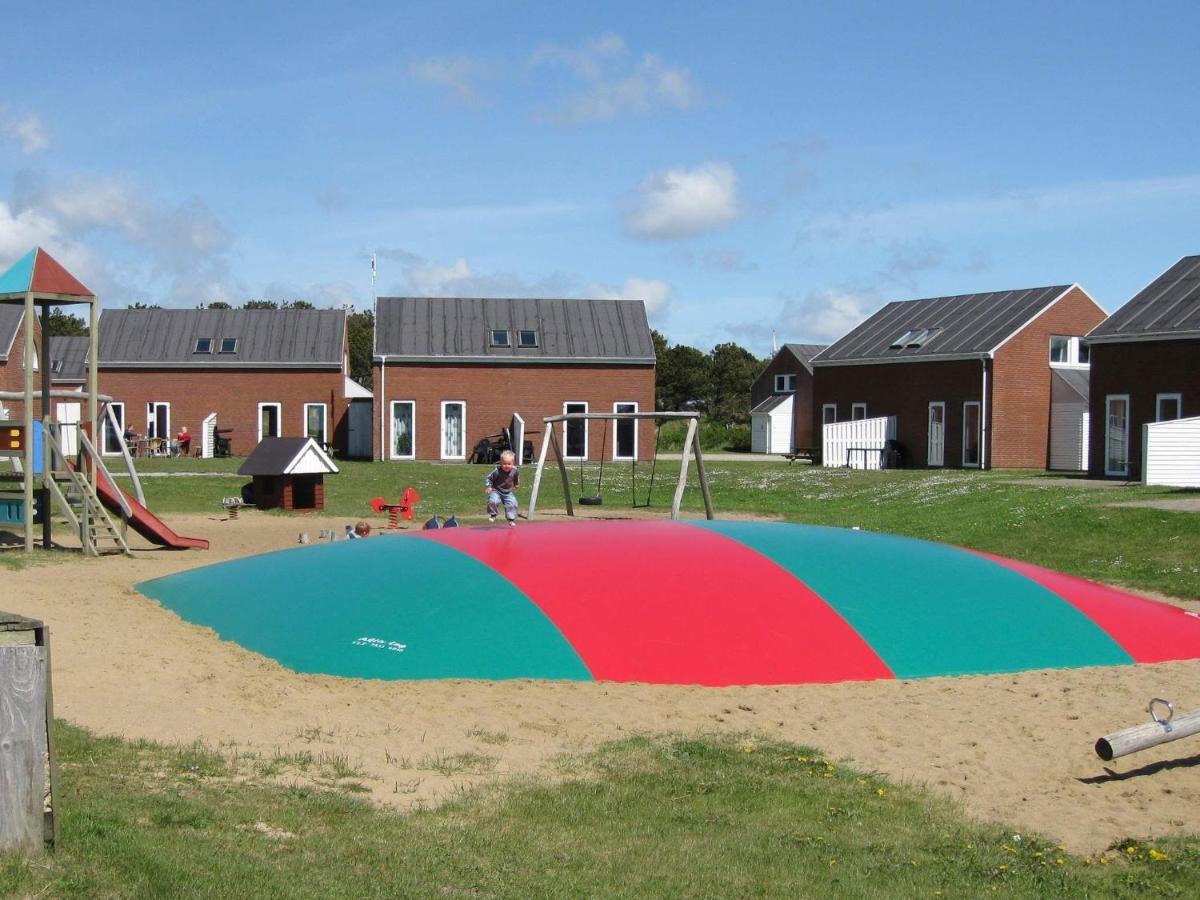 4 Person Holiday Home In R M Sønderby Kültér fotó