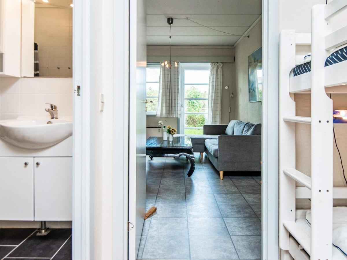 4 Person Holiday Home In R M Sønderby Kültér fotó